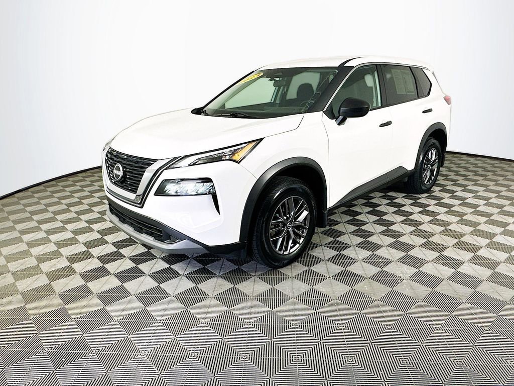 Certified 2023 Nissan Rogue S AWD/4WD image 5