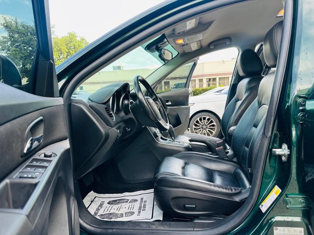Used 2015 Chevrolet Cruze LT image 13