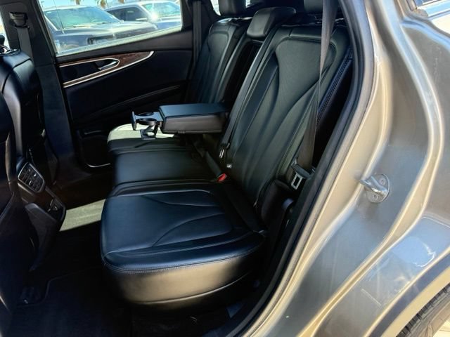 Used 2017 Lincoln MKX Reserve AWD/4WD image 37