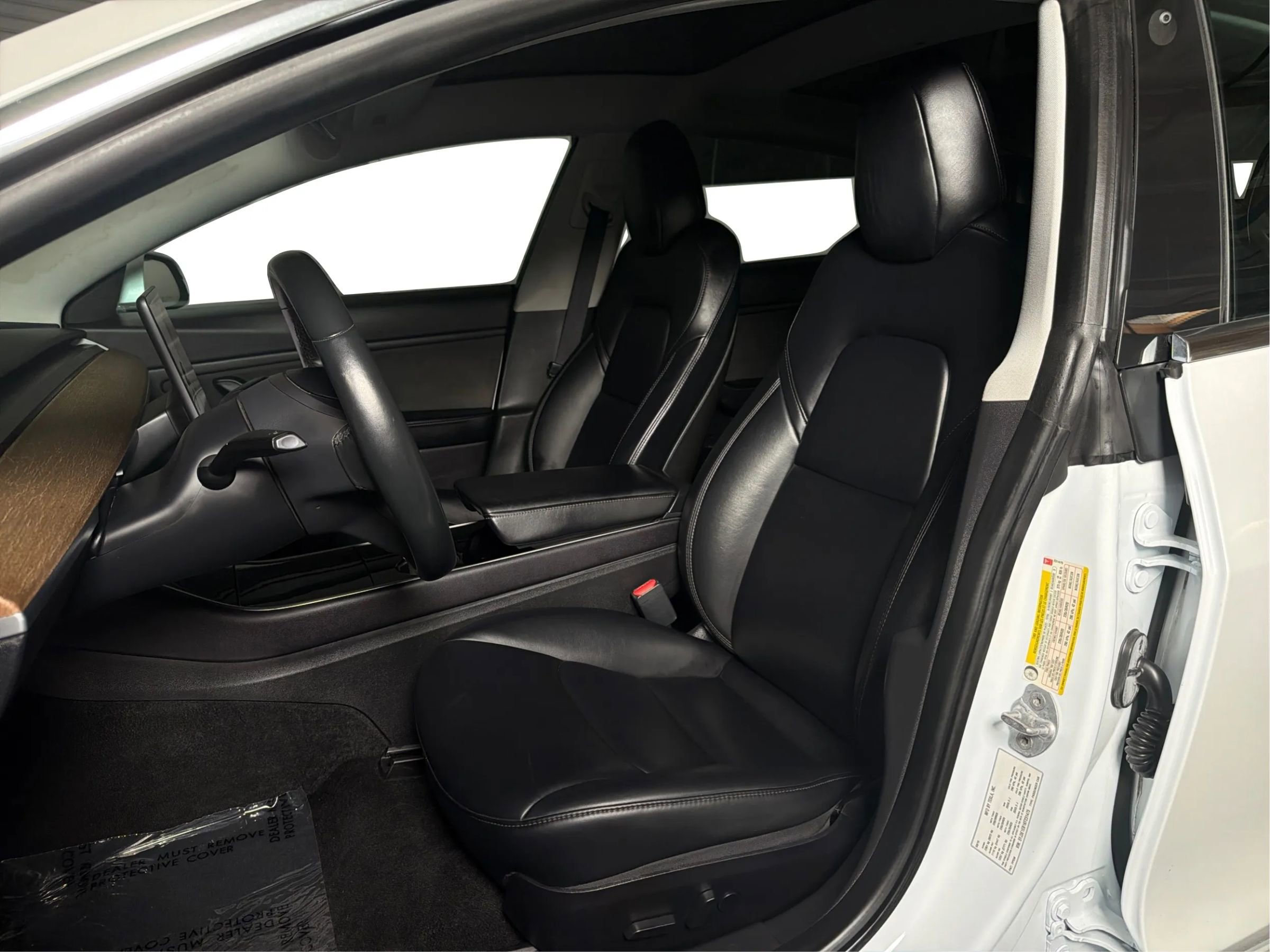 Used 2019 Tesla Model 3 Performance image 9