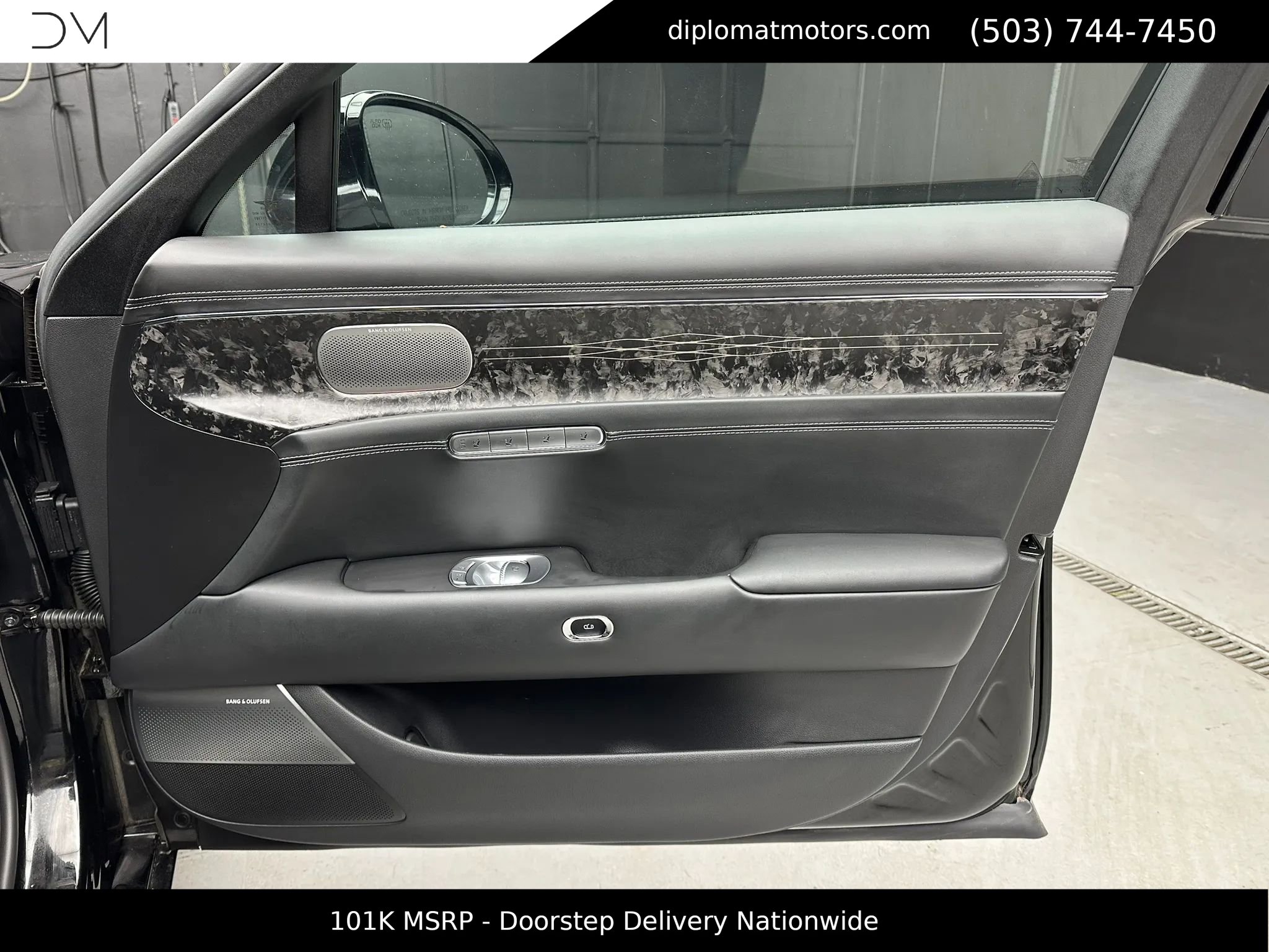 Used 2025 Genesis G90 3.5T image 25