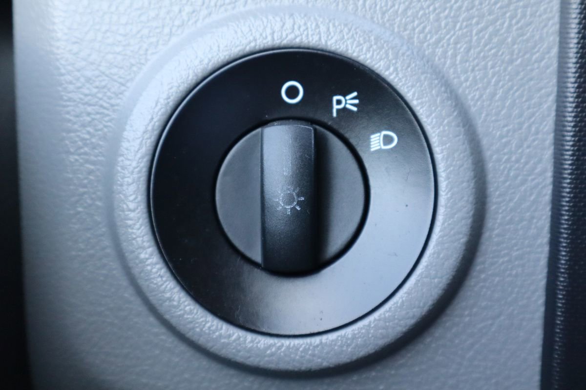 Used 2012 Ford E-350 and Econoline 350 XLT image 30