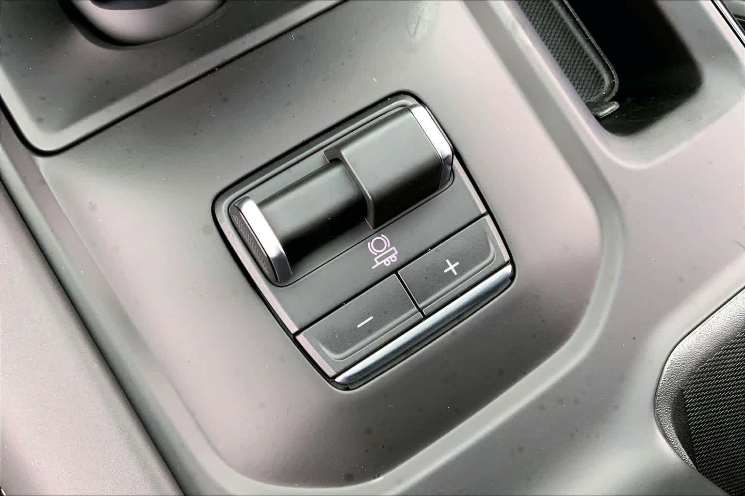 Used 2026 GMC Sierra 1500 AT4X AWD/4WD image 32