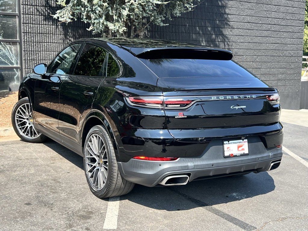 Used 2021 Porsche Cayenne Coupe image 18