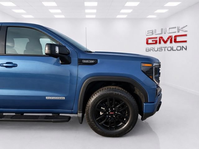Used 2026 GMC Sierra 1500 Elevation w/ Elevation Premium Package AWD/4WD image 9