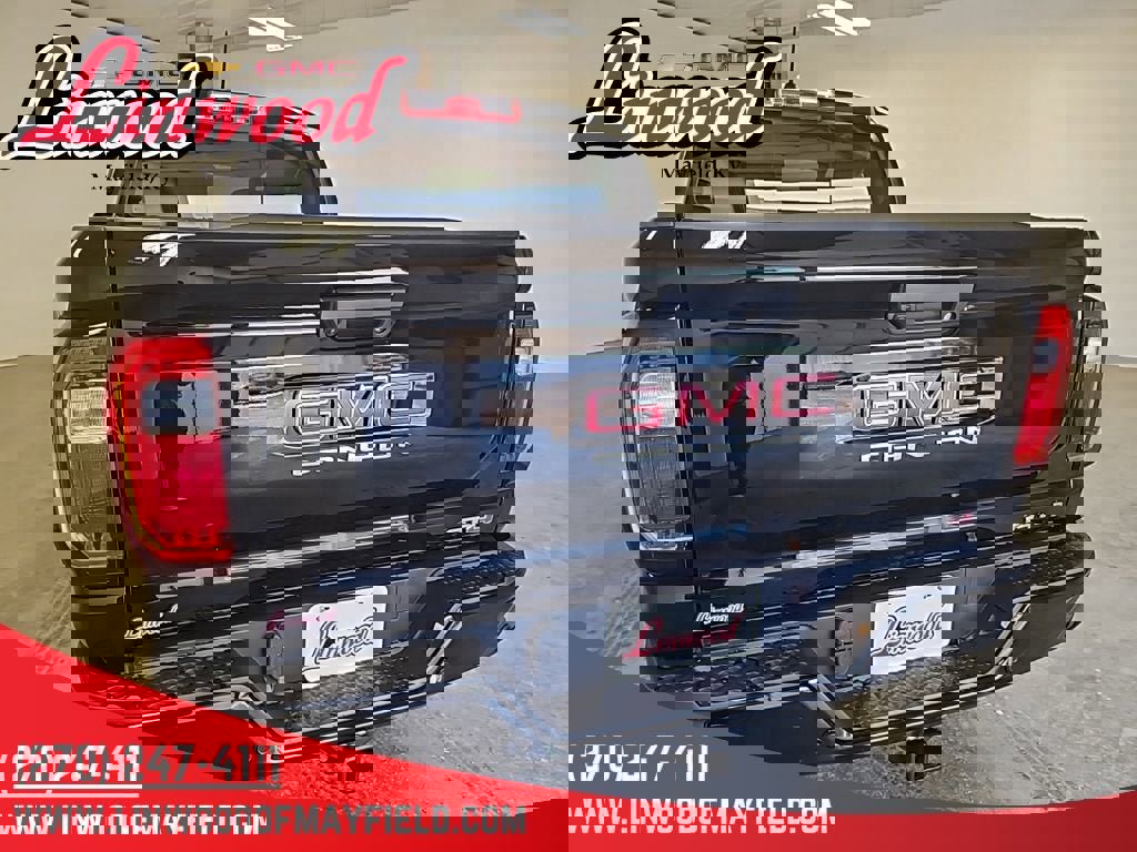 New 2026 GMC Canyon AT4 w/ AT4 Premium Package image 4