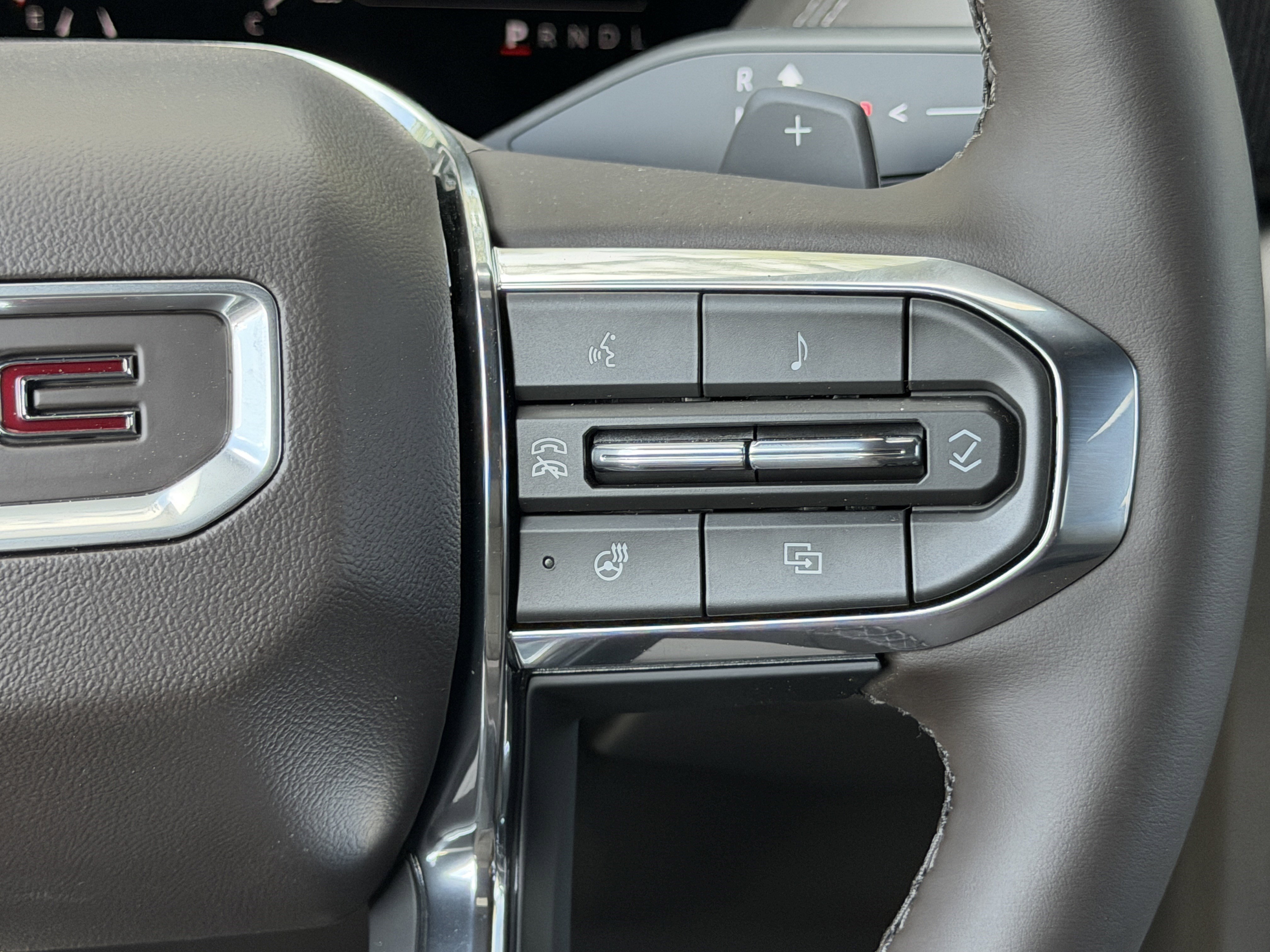 New 2026 GMC Yukon XL Elevation RWD image 43