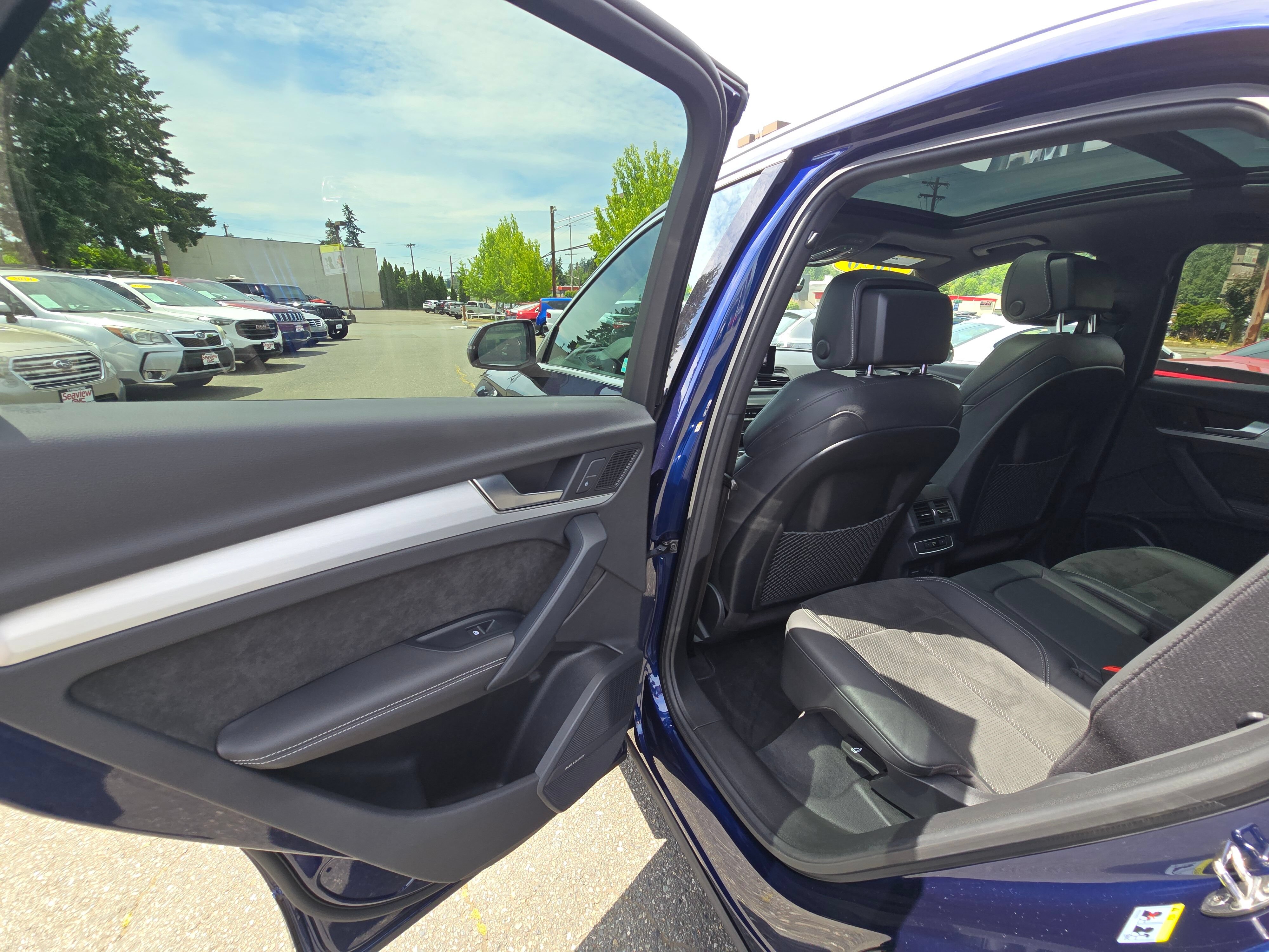Used 2020 Audi SQ5 Premium Plus w/ Premium Plus Package AWD/4WD image 15