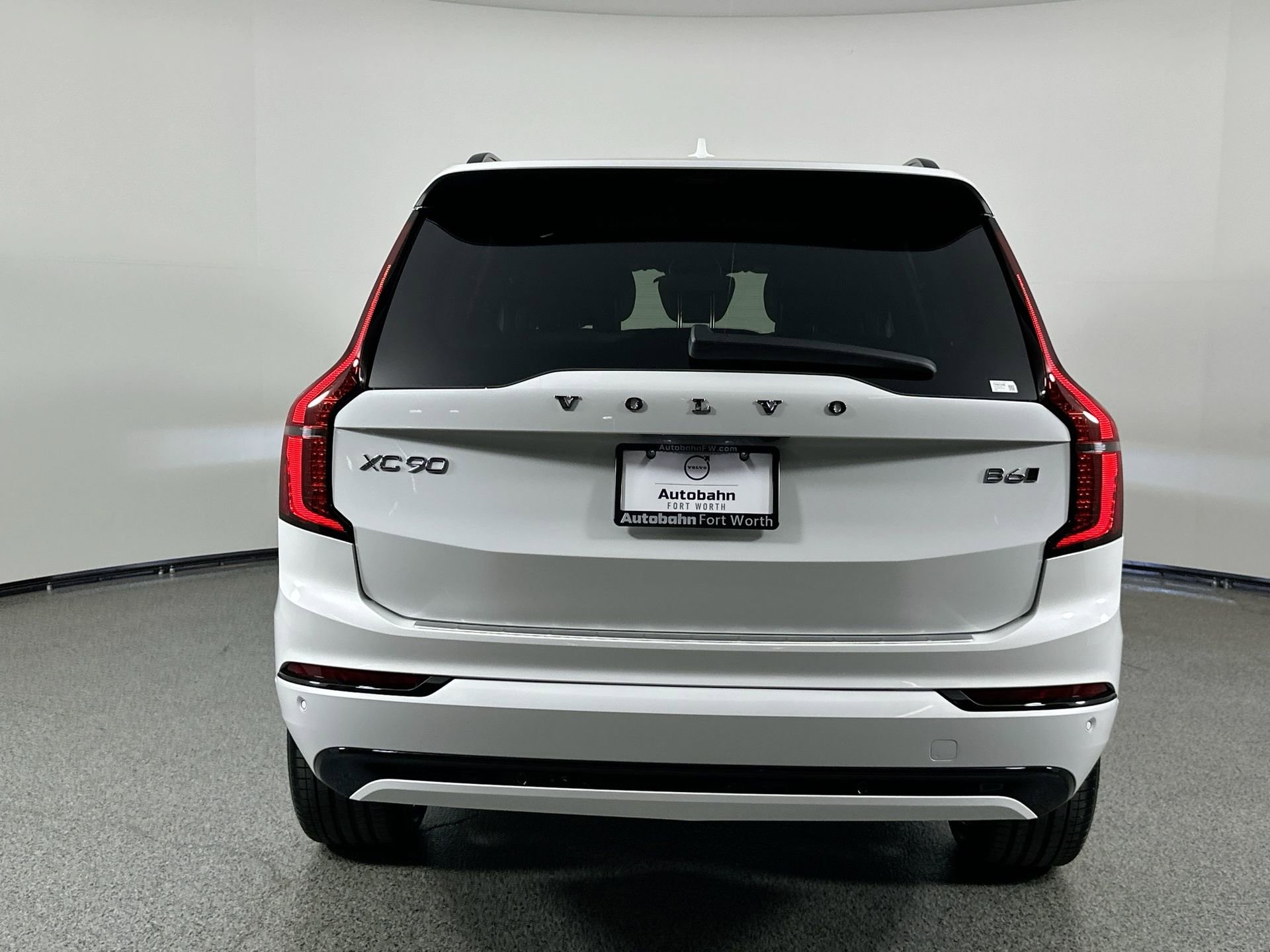 New 2026 Volvo XC90 B6 Ultra w/ Lounge Package image 5