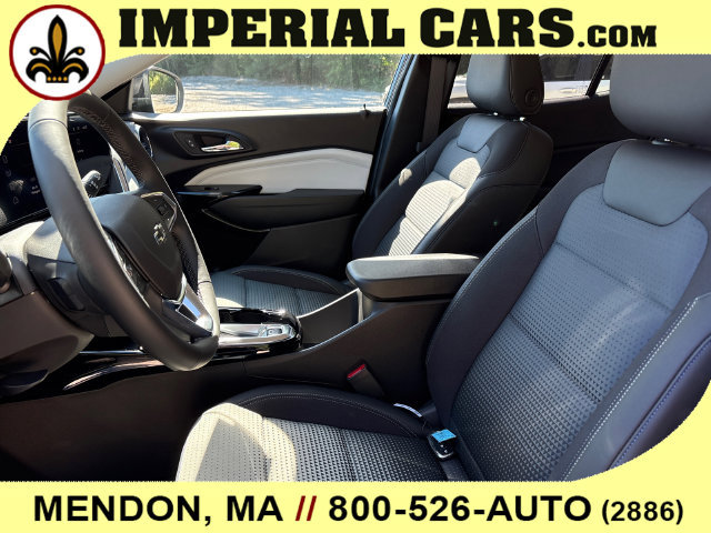 New 2026 Chevrolet Trax LT w/ Driver Confidence Package FWD image 33
