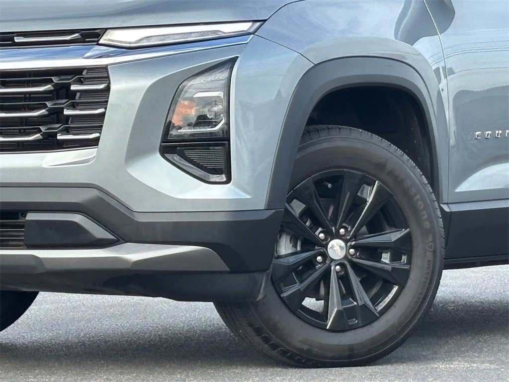 Certified 2025 Chevrolet Equinox LT image 2