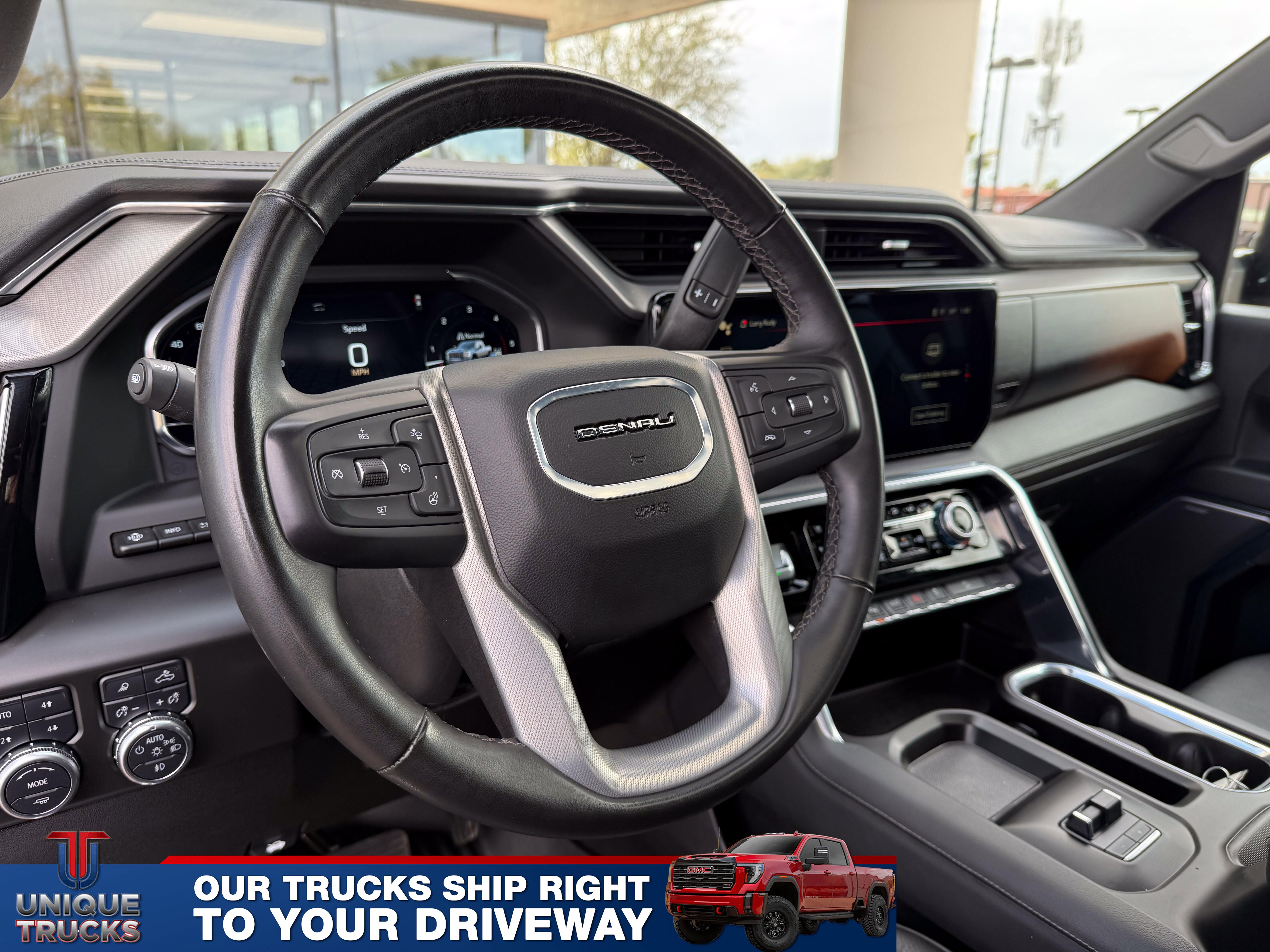 Used 2024 GMC Sierra 2500 Denali w/ Technology Package image 17