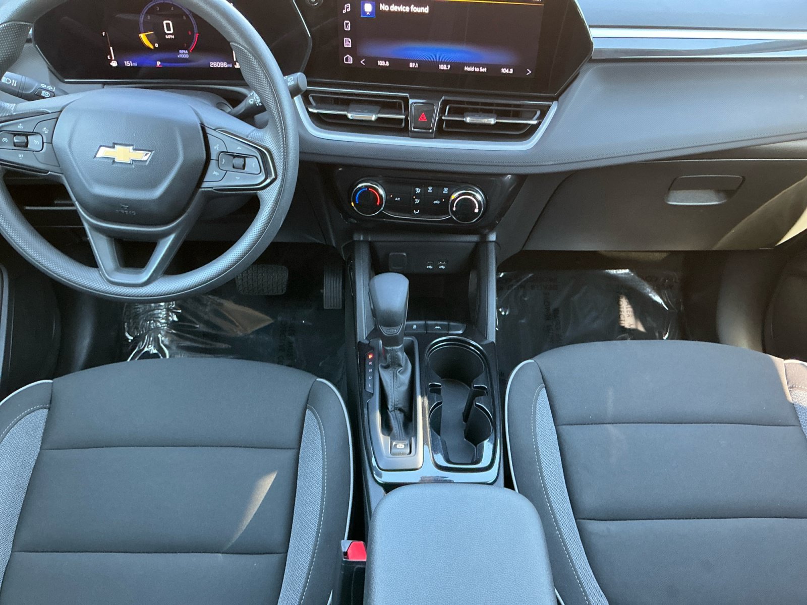 Used 2024 Chevrolet TrailBlazer LT w/ Driver Confidence Package FWD image 10
