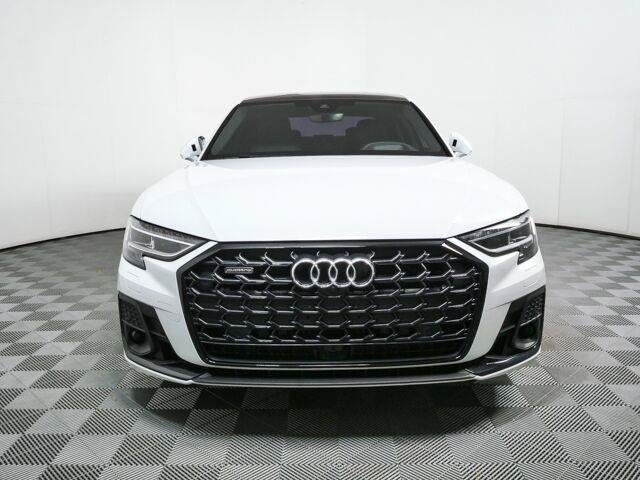Used 2025 Audi A8 L 3.0T w/ Executive Package AWD/4WD image 38