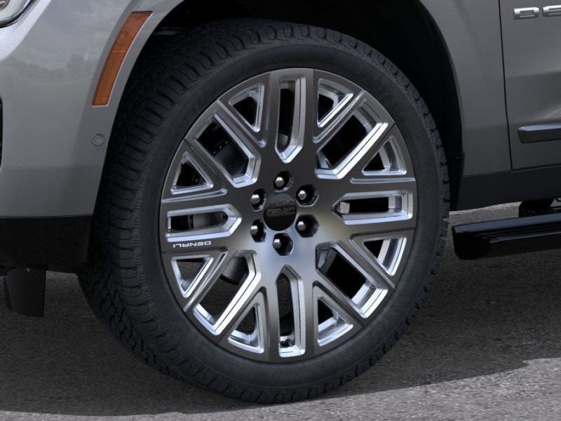New 2026 GMC Yukon XL Denali Ultimate w/ LPO, Floor Liner Package AWD/4WD image 9