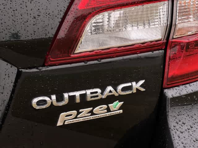 Used 2017 Subaru Outback 2.5i Limited AWD/4WD image 8