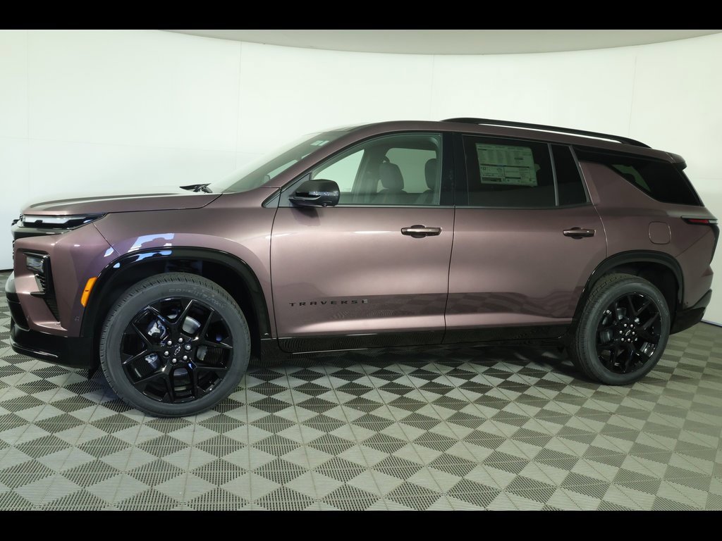 New 2026 Chevrolet Traverse RS image 2