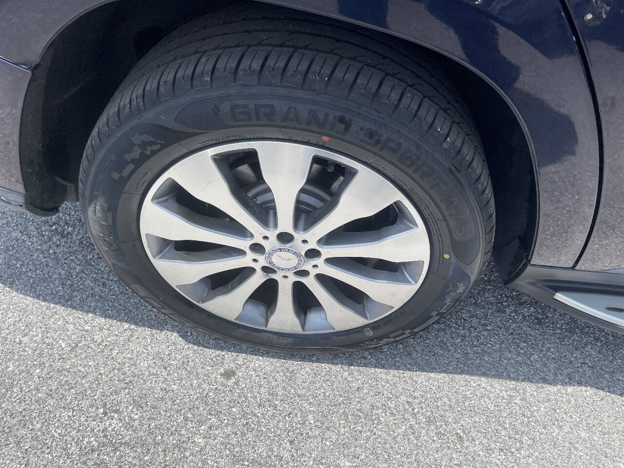 Used 2017 Mercedes-Benz GLS 450 4MATIC image 35
