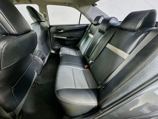 Used 2012 Toyota Camry SE FWD image 28