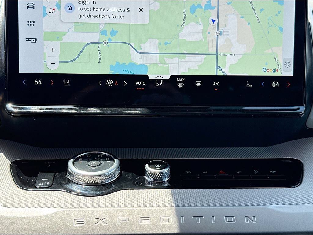 New 2026 Ford Expedition Active RWD image 18