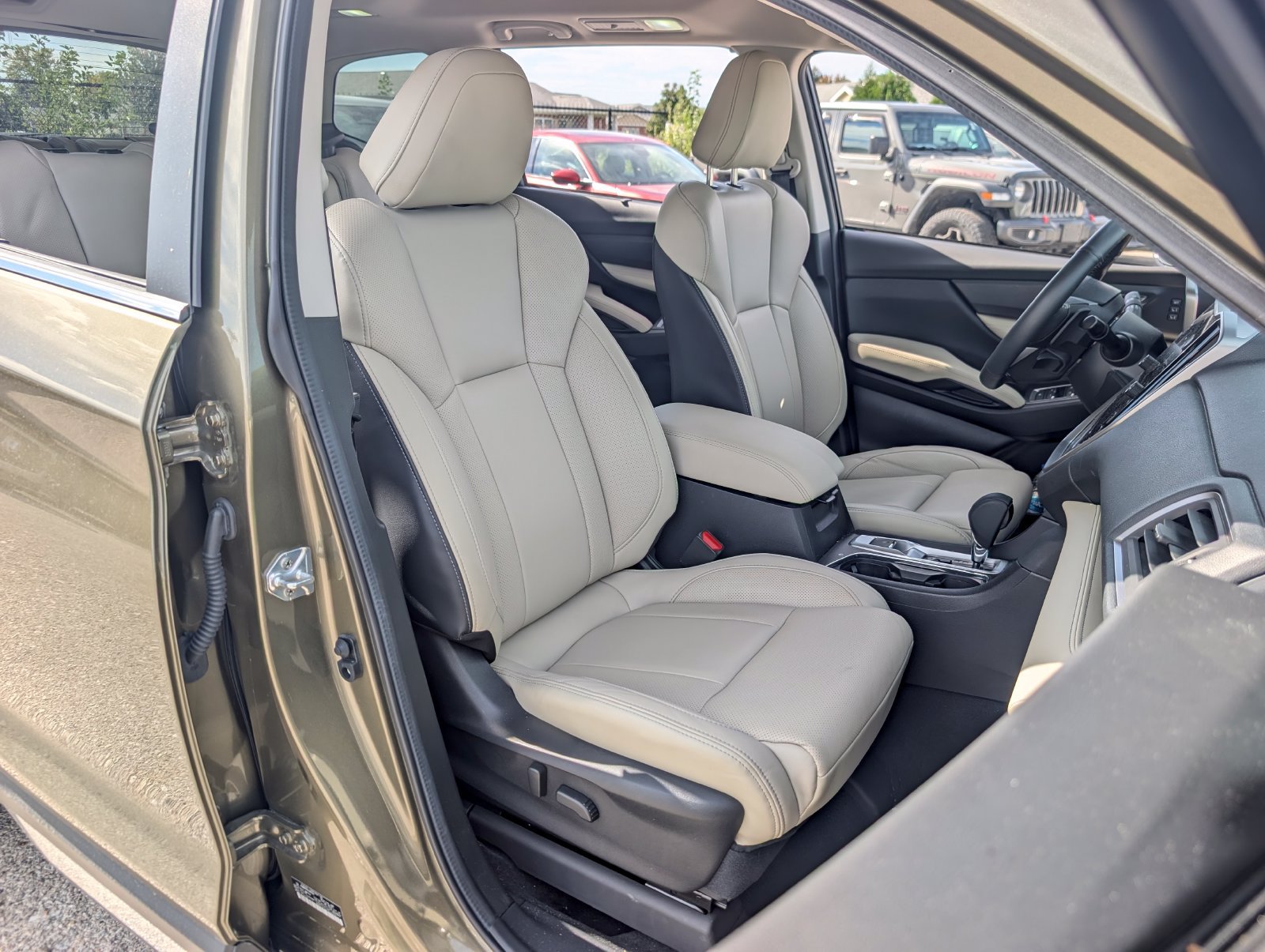 Certified 2024 Subaru Ascent Limited AWD/4WD image 29