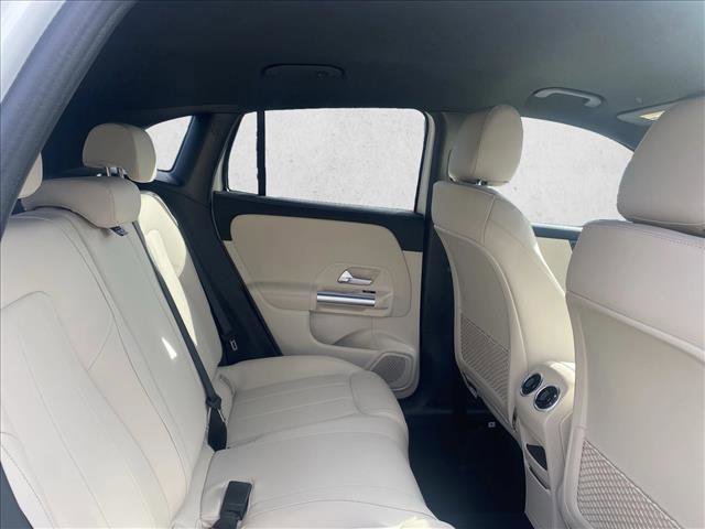Certified 2025 Mercedes-Benz GLA 250 image 23