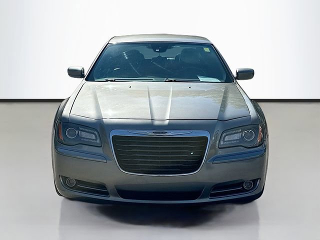 Used 2012 Chrysler 300 S RWD image 4