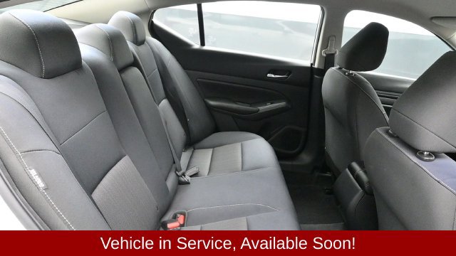 Used 2021 Nissan Altima 2.5 S FWD image 14