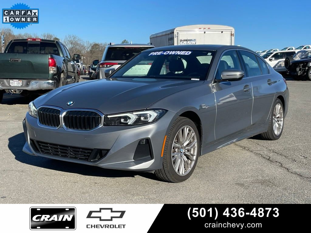 Used 2024 BMW 330i Sedan image 3