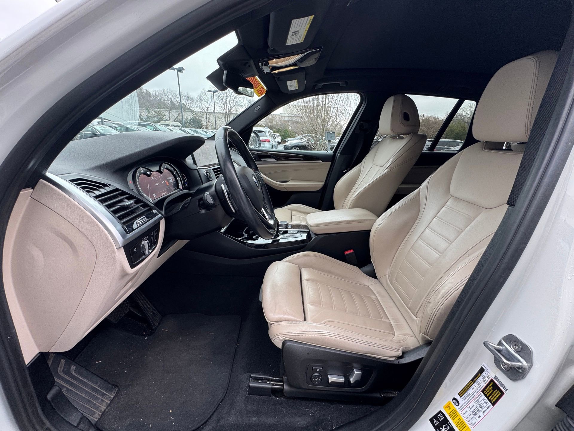 Used 2018 BMW X3 xDrive30i w/ Premium Package image 6