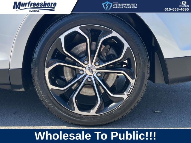Used 2015 Ford Taurus SHO w/ Equipment Group 401A AWD/4WD image 12