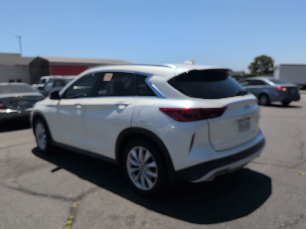 Used 2019 INFINITI QX50 Essential w/ Premium Audio Package FWD image 7