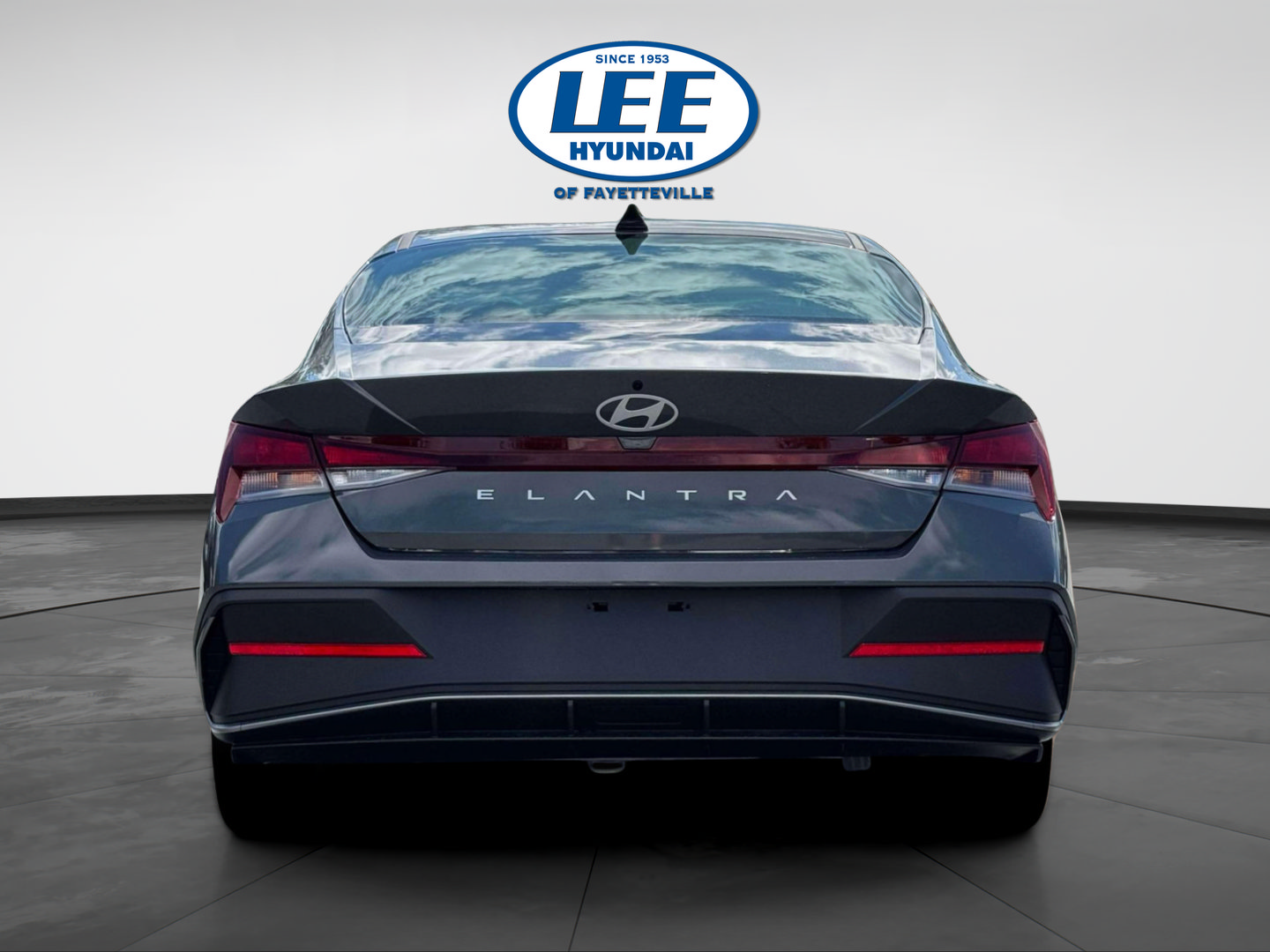 New 2026 Hyundai Elantra SE FWD image 6