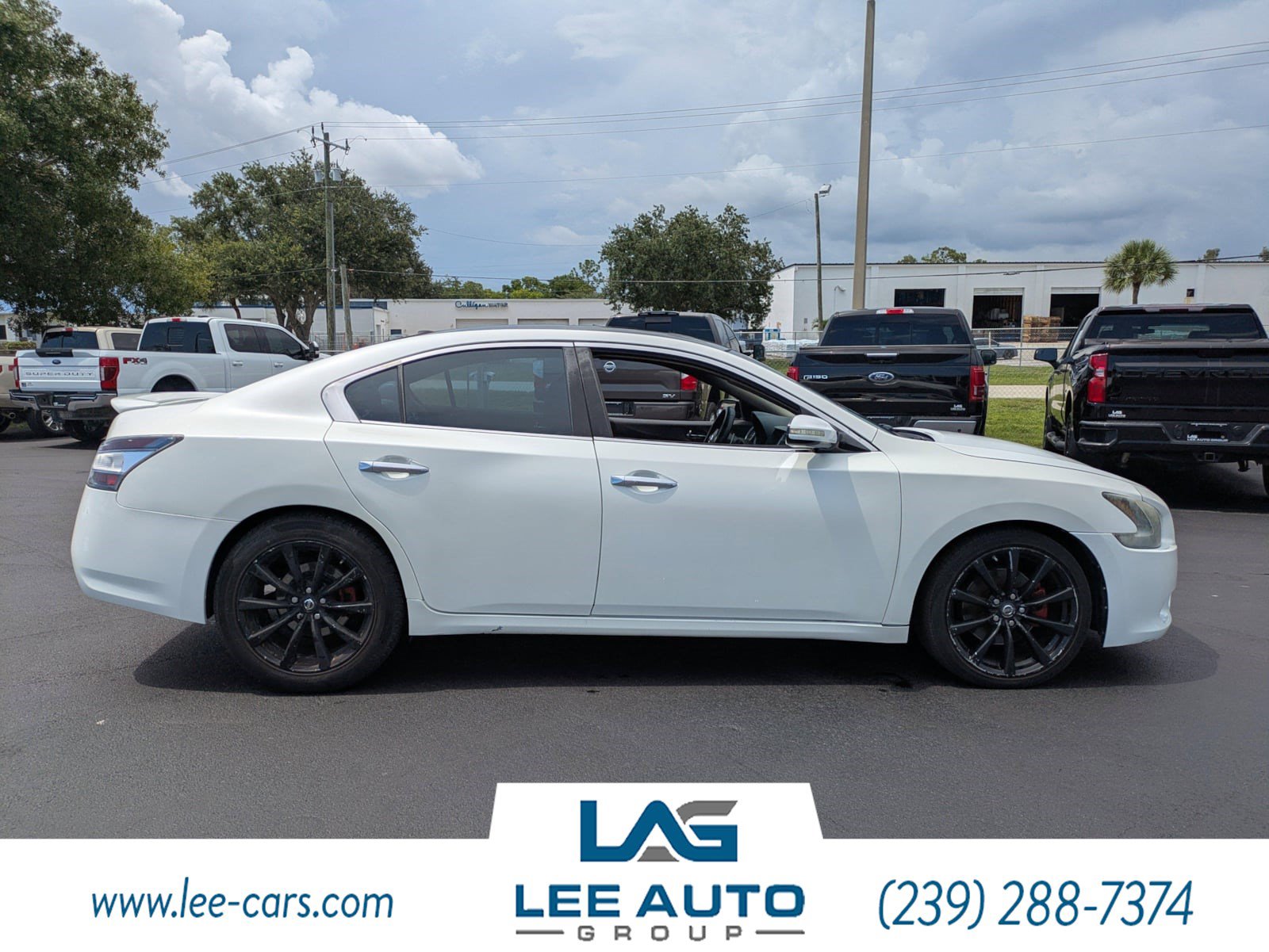 Used 2013 Nissan Maxima 3.5 SV w/ Sport Pkg FWD image 2