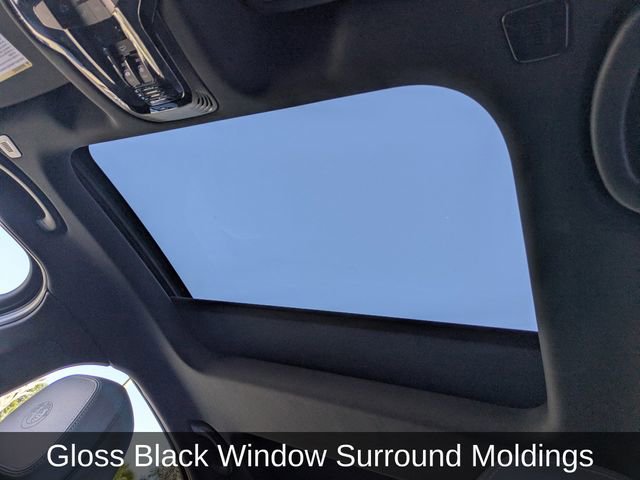 Used 2025 Alfa Romeo Giulia AWD w/ Veloce Package AWD image 23