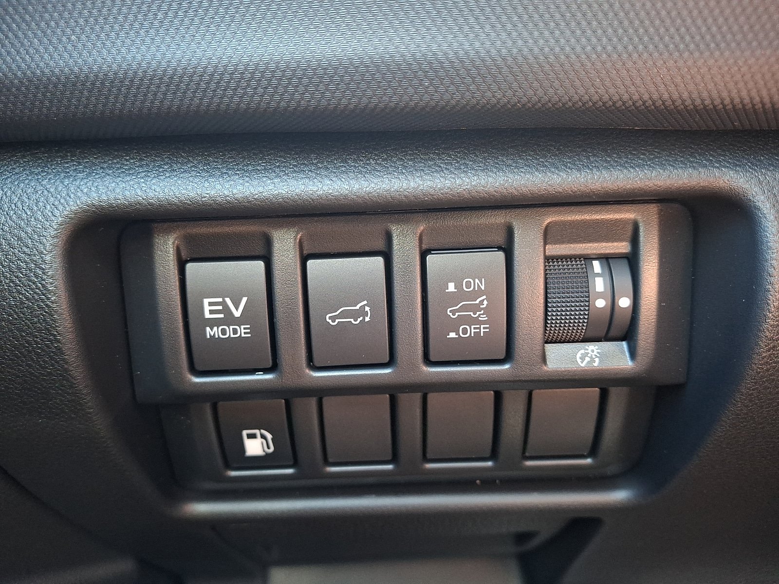 New 2026 Subaru Forester Touring AWD/4WD image 18