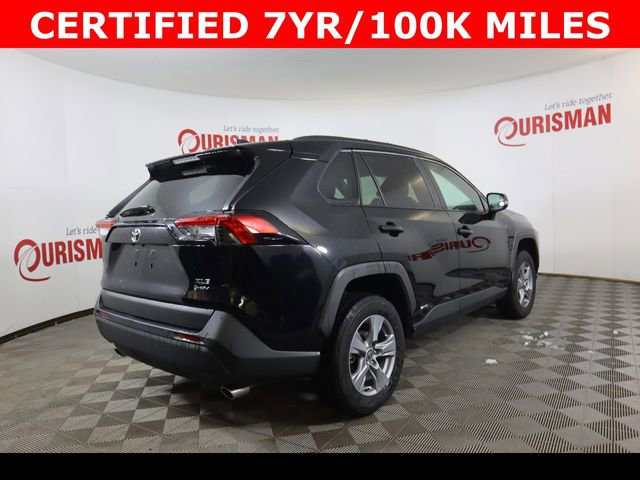 Used 2025 Toyota RAV4 XLE image 11