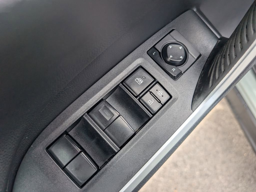 Used 2020 Toyota RAV4 Adventure AWD/4WD image 15