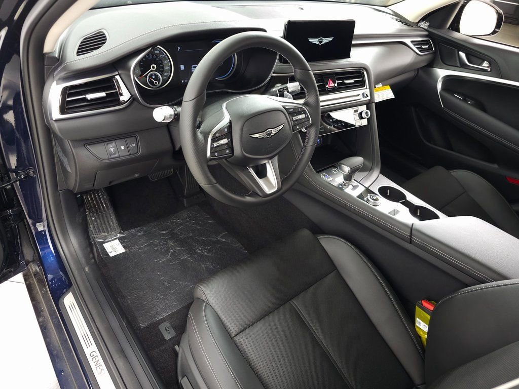 Used 2026 Genesis G70 2.5T image 11