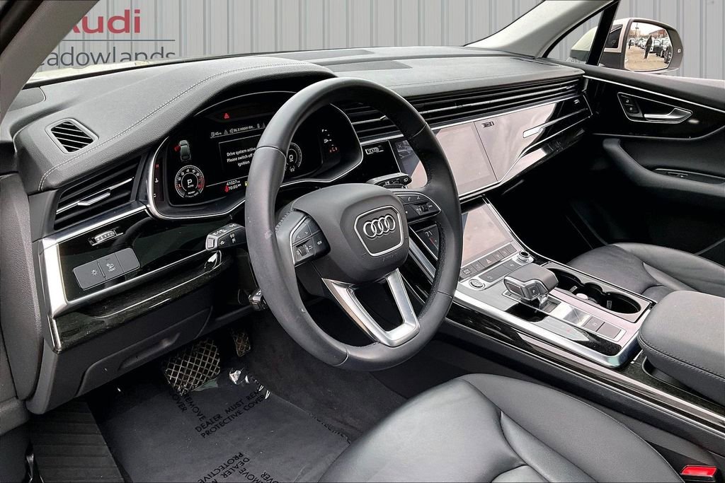 Used 2023 Audi Q7 2.0T Premium w/ Convenience Package image 17