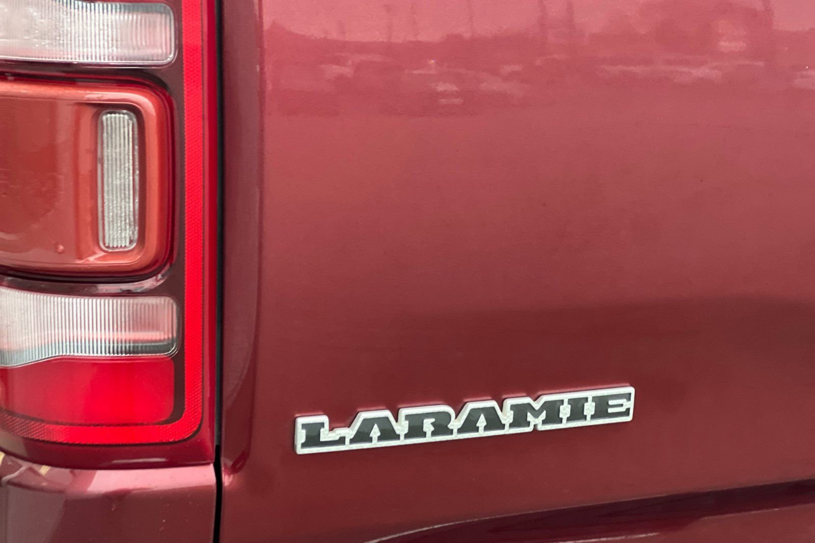 Used 2019 RAM 1500 Laramie image 27