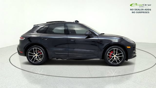 Used 2024 Porsche Macan S AWD/4WD image 10