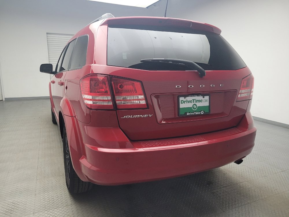 Used 2020 Dodge Journey SE w/ SE Popular Equipment Group image 6