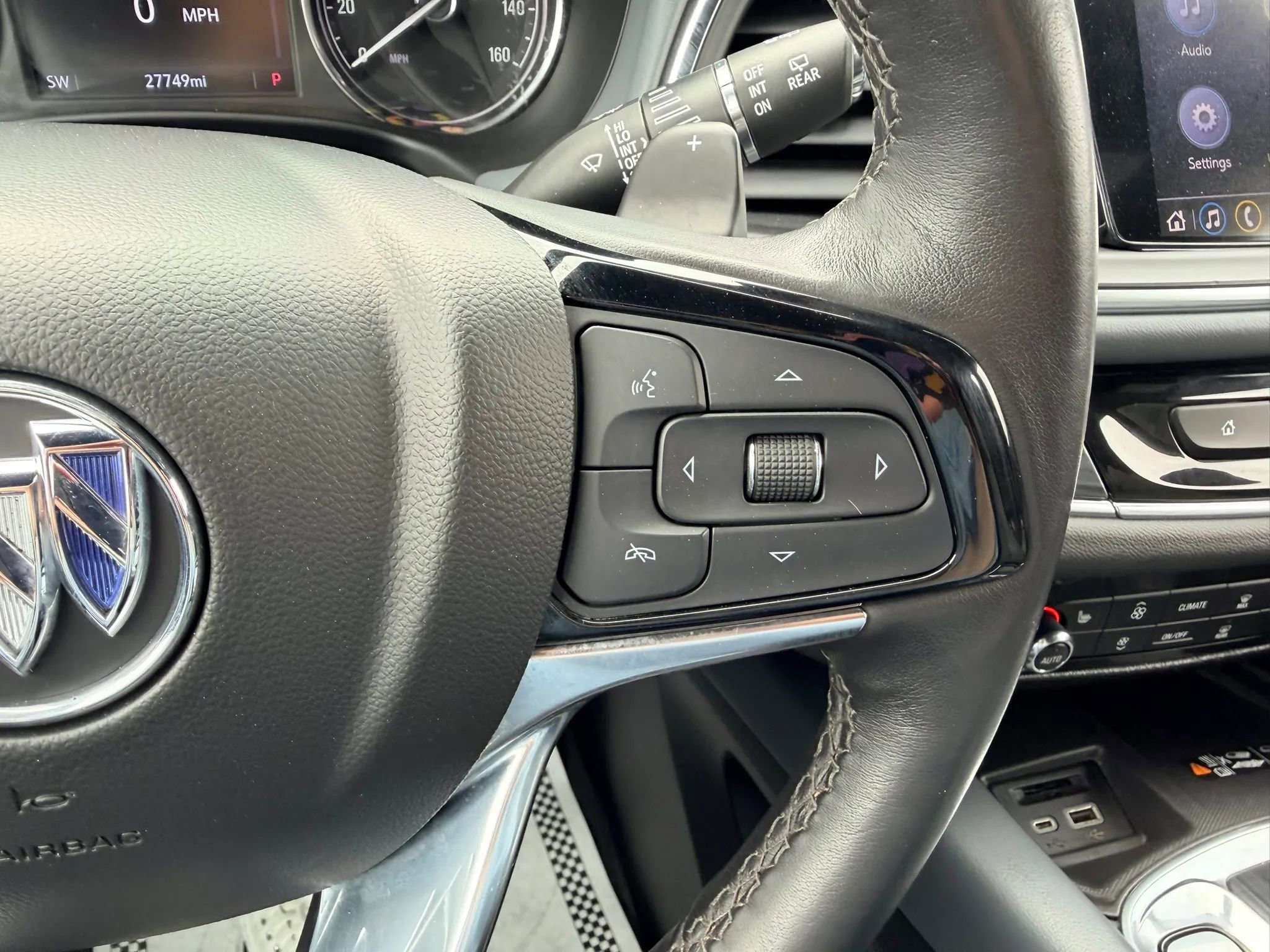 Used 2024 Buick Enclave Essence w/ Sport Touring Edition AWD/4WD image 16
