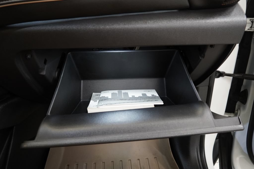 Used 2019 Chevrolet Blazer Premier w/ Sun and Wheels Package FWD image 39