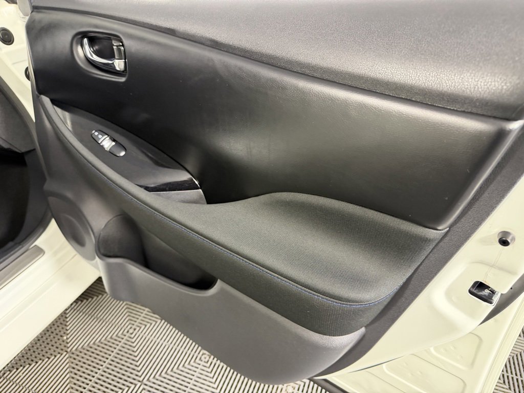 Used 2024 Nissan Leaf SV Plus image 33