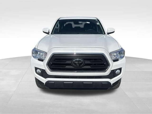 Used 2023 Toyota Tacoma SR5 w/ Technology Package AWD/4WD image 8