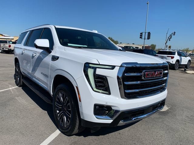 New 2026 GMC Yukon XL Elevation w/ Elevation Premium Package AWD/4WD image 4