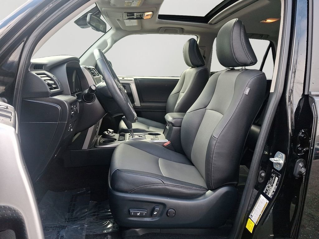 Used 2024 Toyota 4Runner SR5 Premium w/ Moonroof Package AWD/4WD image 14
