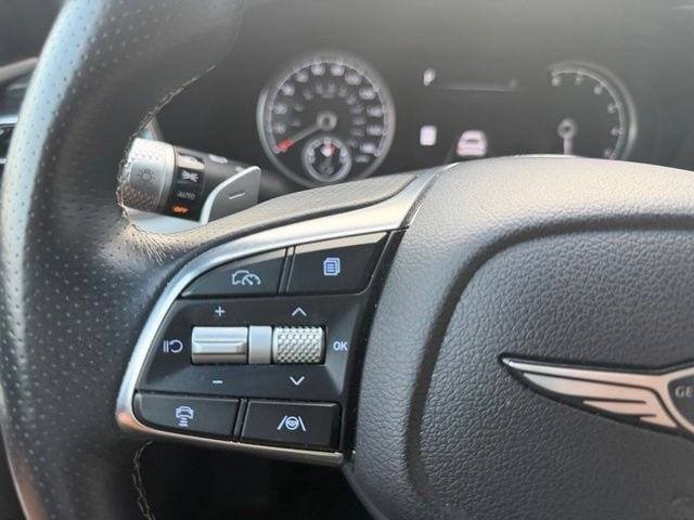 Used 2025 Genesis G70 2.5T AWD/4WD image 17